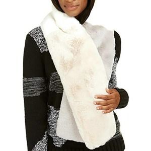 $69 INC‎ Women's Colorblocked Faux-Fur Muffler Cold Weather Scarf White One Size